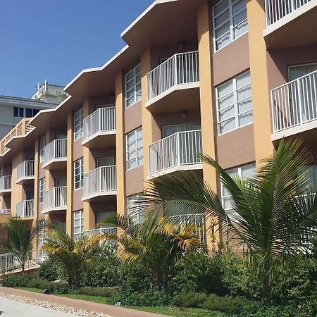 Seaspray Inn Beach Resort Palm Beach Shores Exterior photo